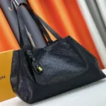 A Designer Bag for Women Lindsay Carried Through One City Weekend