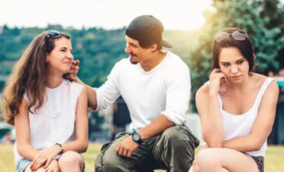 How Emotions Shape Relationships: Envy, Jealousy & More
